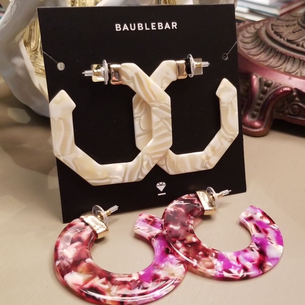 BaubleBar Earring Acrylic Set